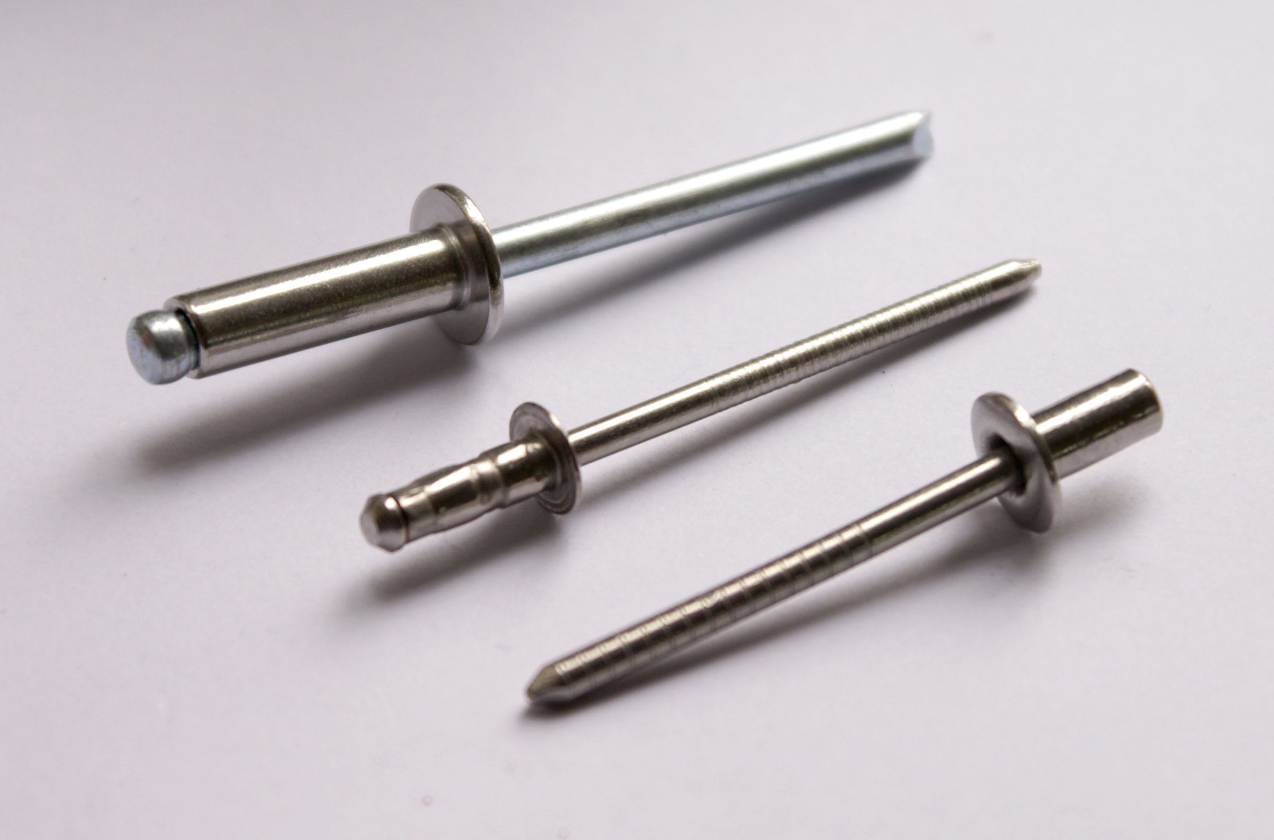 新品推荐 铝铆钉  实心铆钉供应用于的新品推荐 铝铆钉  实心铆钉