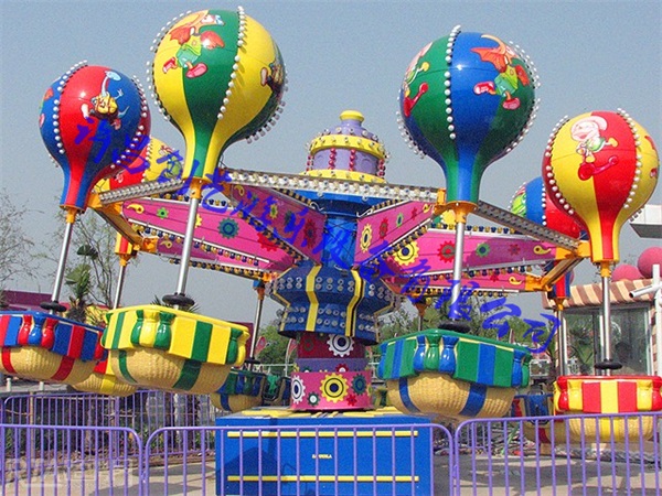 色彩斑斓桑巴气球游乐设备惊艳上市