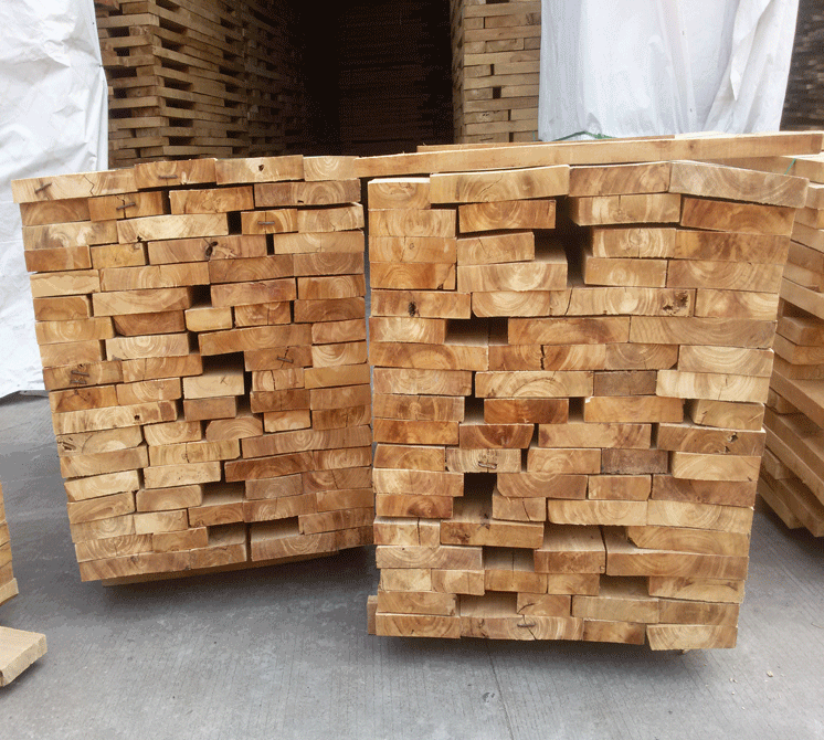 海南橡胶木自然板生产厂家批发