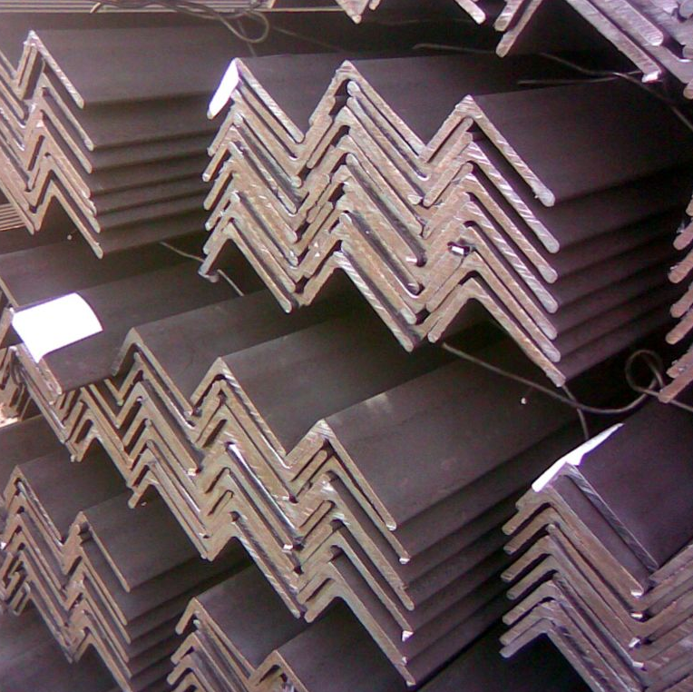 供应现货角钢  Q235B角钢 销售低合金角钢图片