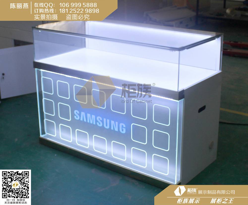 供应用于展示手机的中国移动4G+手机展示柜台图片