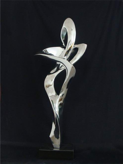 深圳市透明树脂雕塑挂件厂家透明树脂雕塑挂件