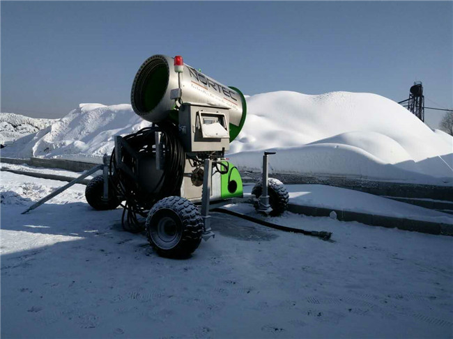 山东造雪机供应国产造雪机操作系统山东造雪机