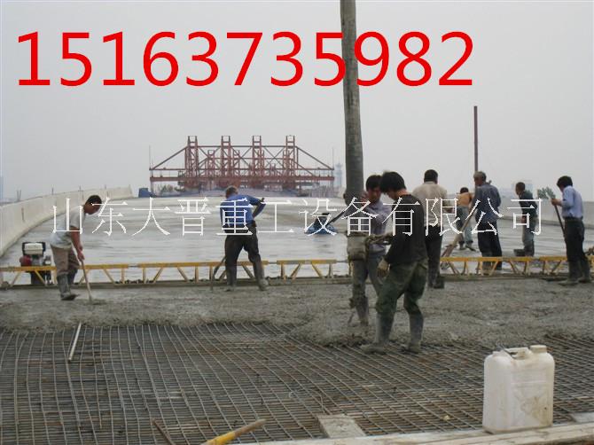 上海大晋重工混凝土整平机振动梁图片