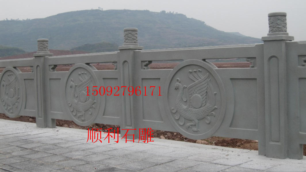 济宁市花岗岩栏板厂家花岗岩栏板，石刻栏板。石雕栏杆，石头桥围栏--顺利石雕