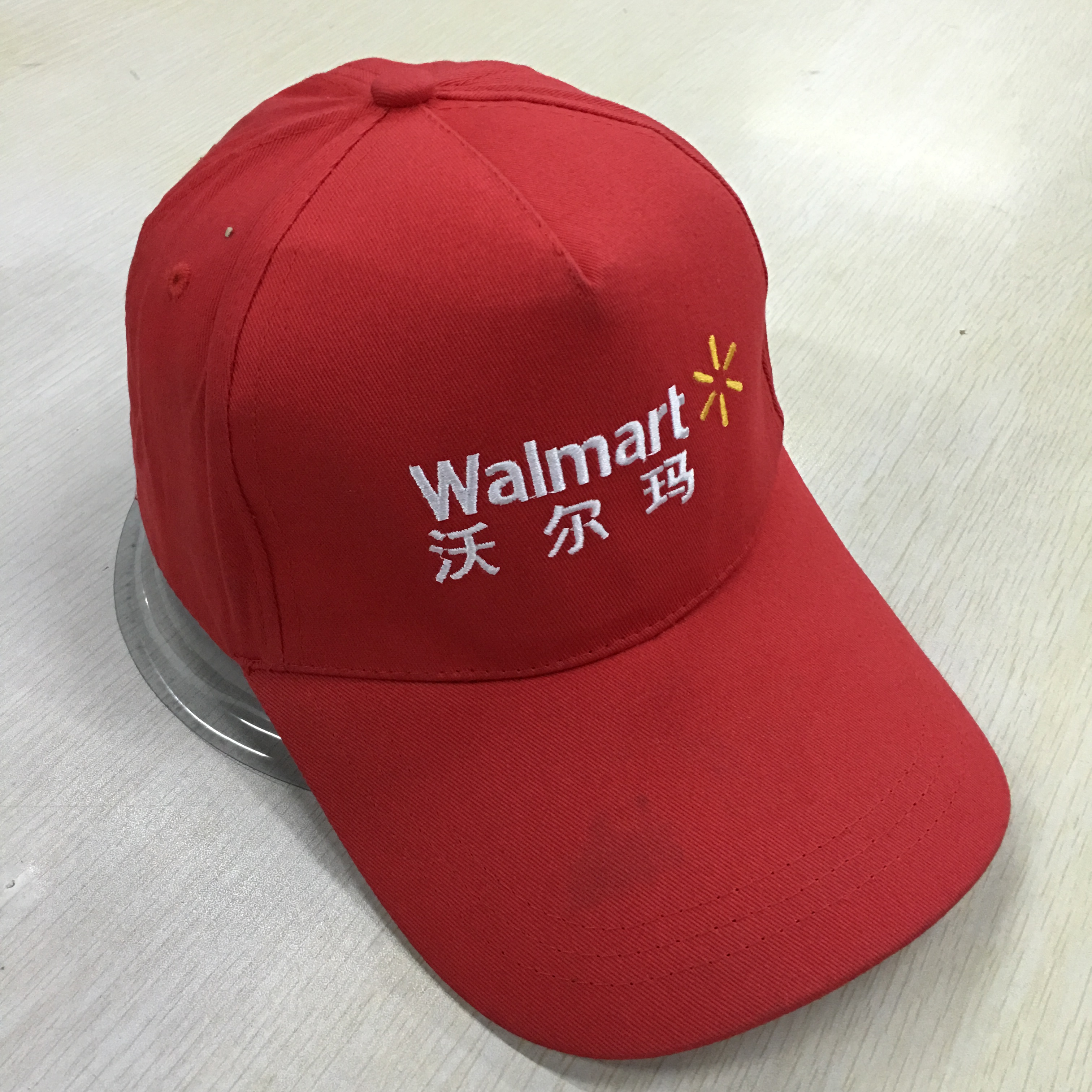 哪里有帽子批发-广州迪岳服饰-广告帽子厂家-品牌帽子批发厂家直销