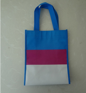 环保购物袋供应商    环保购物袋厂家直销   环保购物袋定做