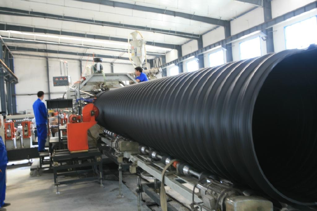 黑龙江省厂家办批发聚乙烯钢带增强波纹管DN400