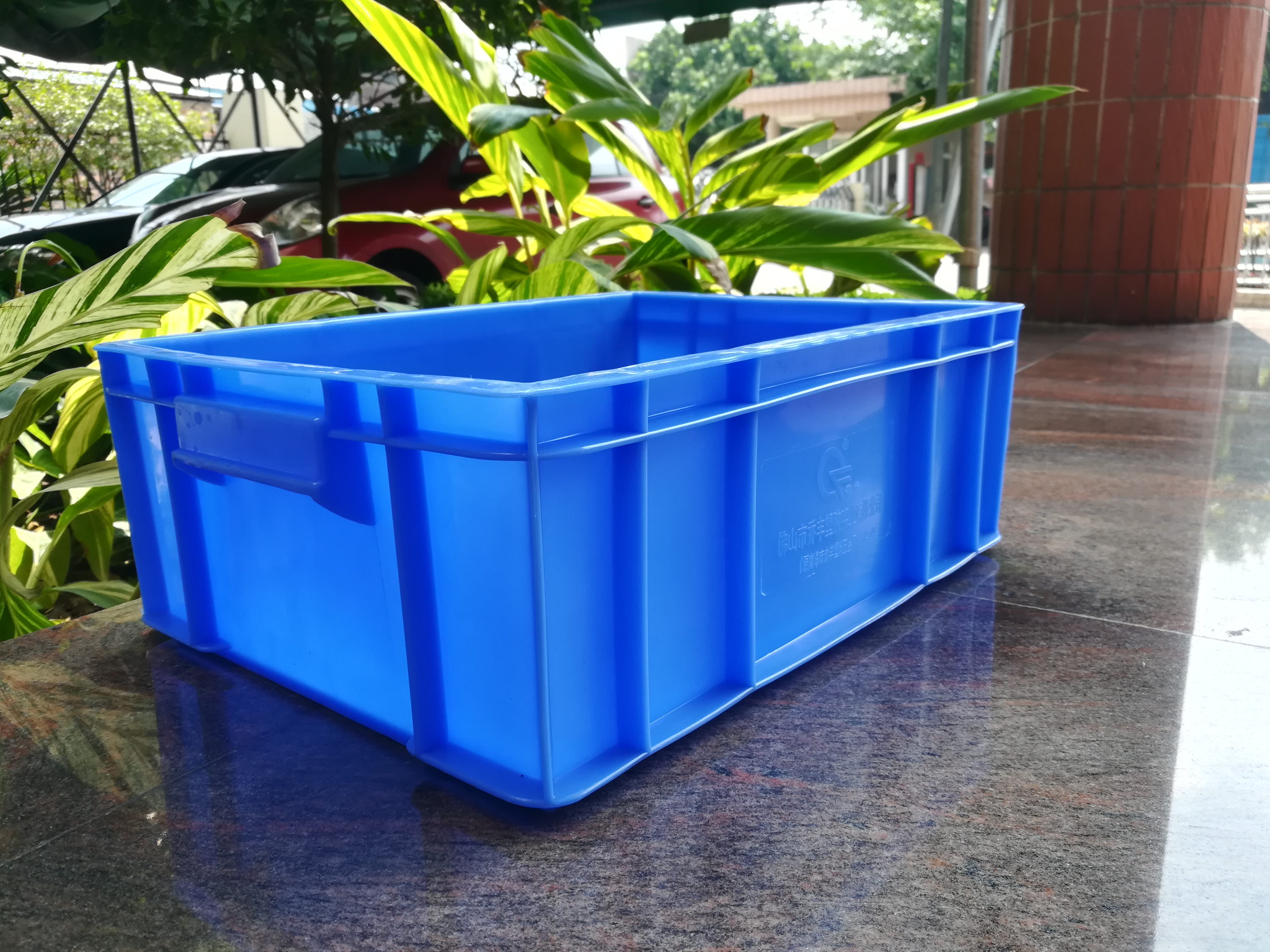 九江蓝色塑料箱生产厂家，蓝色塑料周转箱厂家直销价格，蓝色塑料箱子
