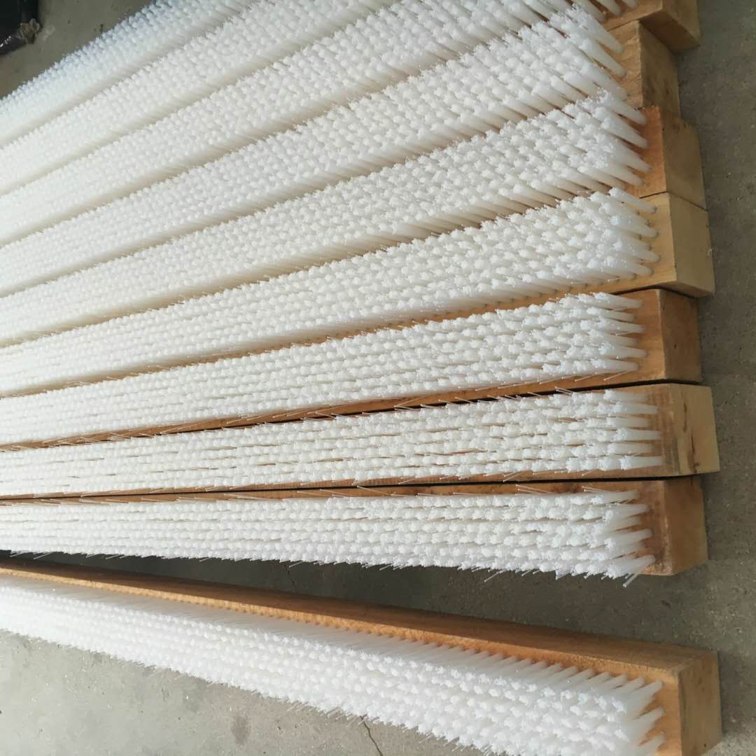 工业木板条刷 江苏尼龙丝钢丝条刷 福建耐高温耐磨工业毛刷条 除尘除锈