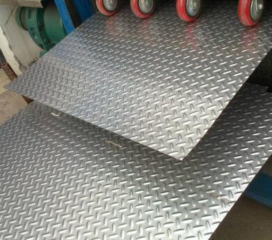 不锈钢花纹板加工价格 不锈钢防滑板加工 不锈钢防滑板哪里有