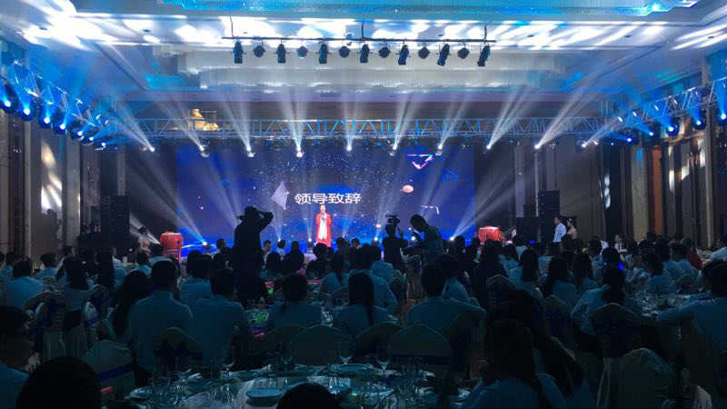 上海开业庆典舞台布置公司图片