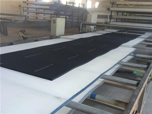 生产批发橡塑保温板 b1级橡塑保温板多少钱一立方 b2级难燃橡塑板厂家报价