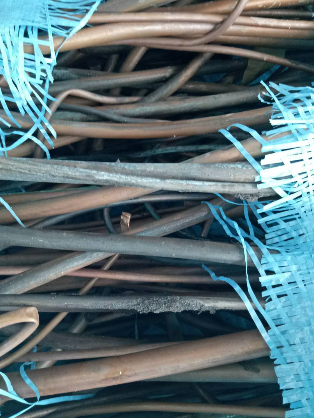 广州越秀区废电缆回收_废电线回收图片