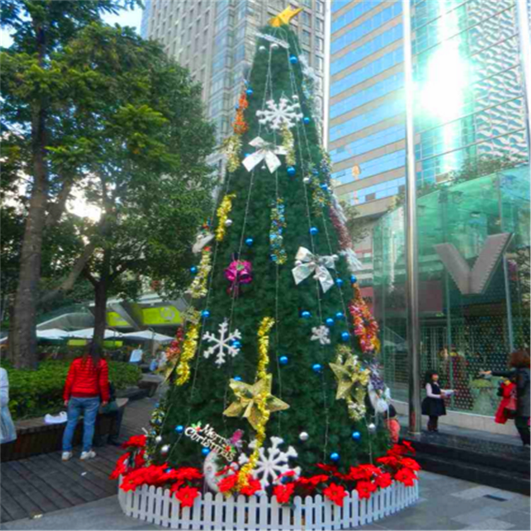 张家口大型圣诞树10米钢构大型圣诞树报价图片