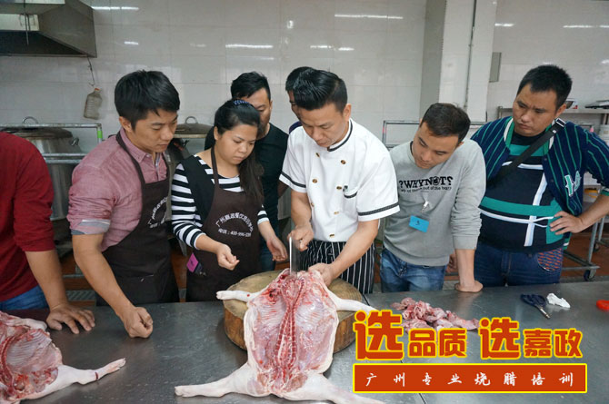 广东特色烧腊广式烧乳猪做法培训批发