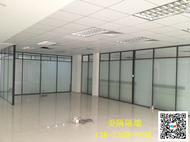 深圳办公室隔墙 玻璃隔墙供应