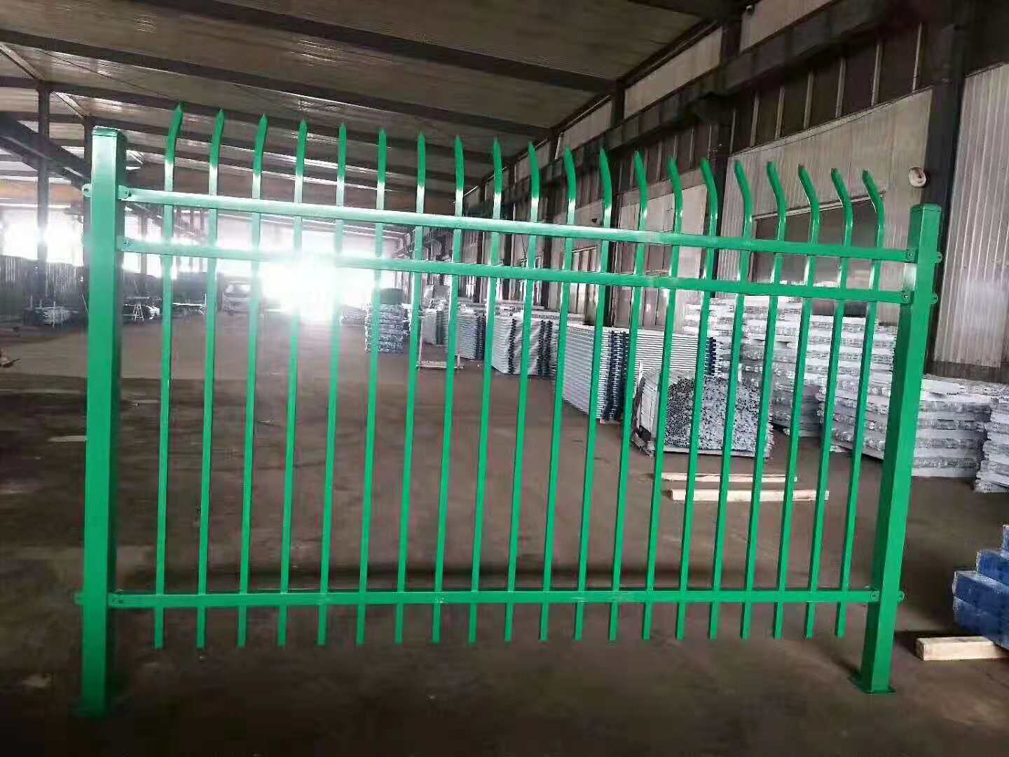 锌钢围栏销售锌钢护栏横杆竖杆 锌钢围栏