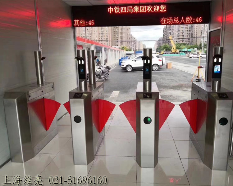 上海人脸识别智能门禁系统，人脸识别门禁，工地人脸道闸图片