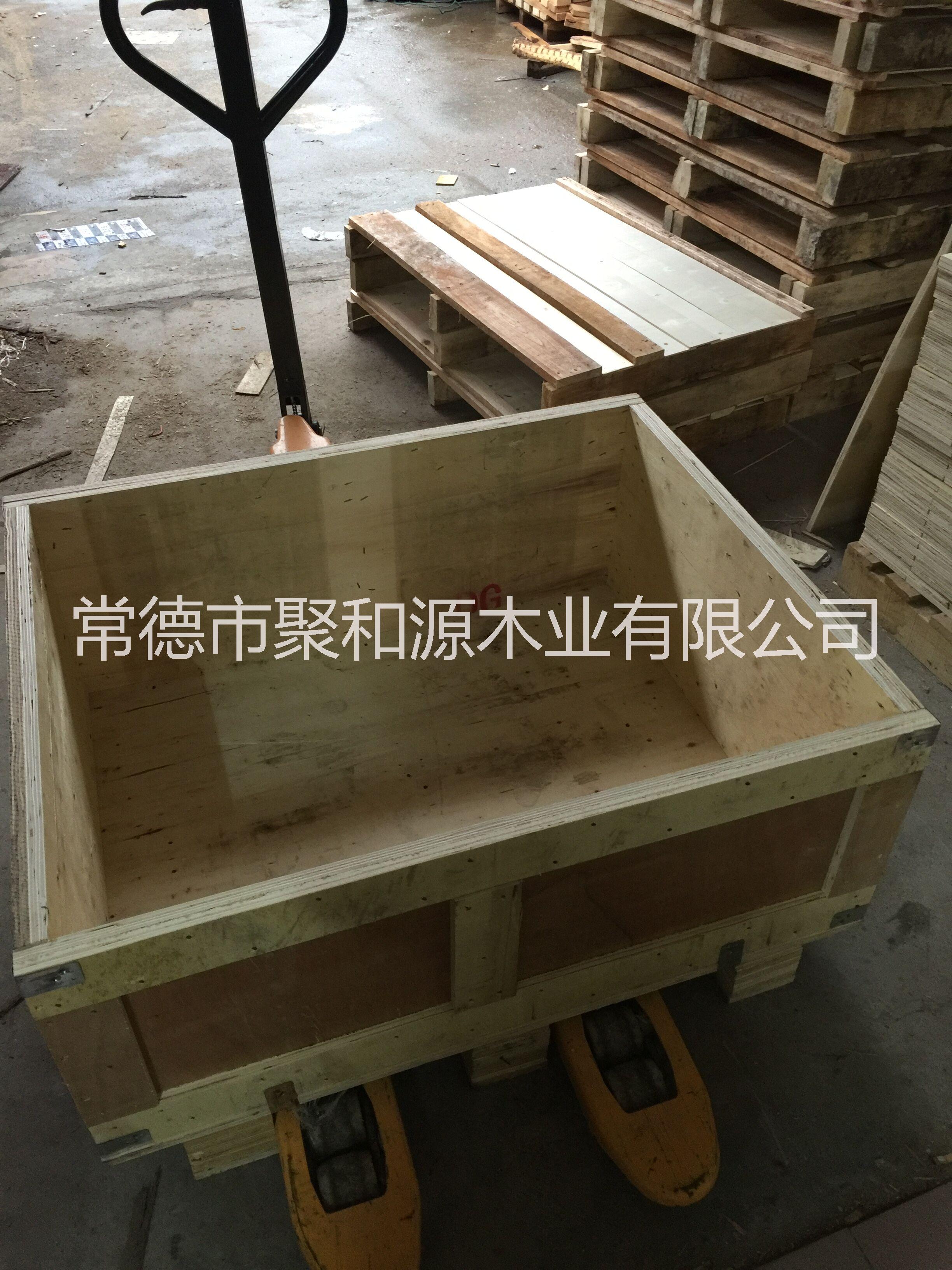 常德市科兴木业专业生产木箱托盘批发