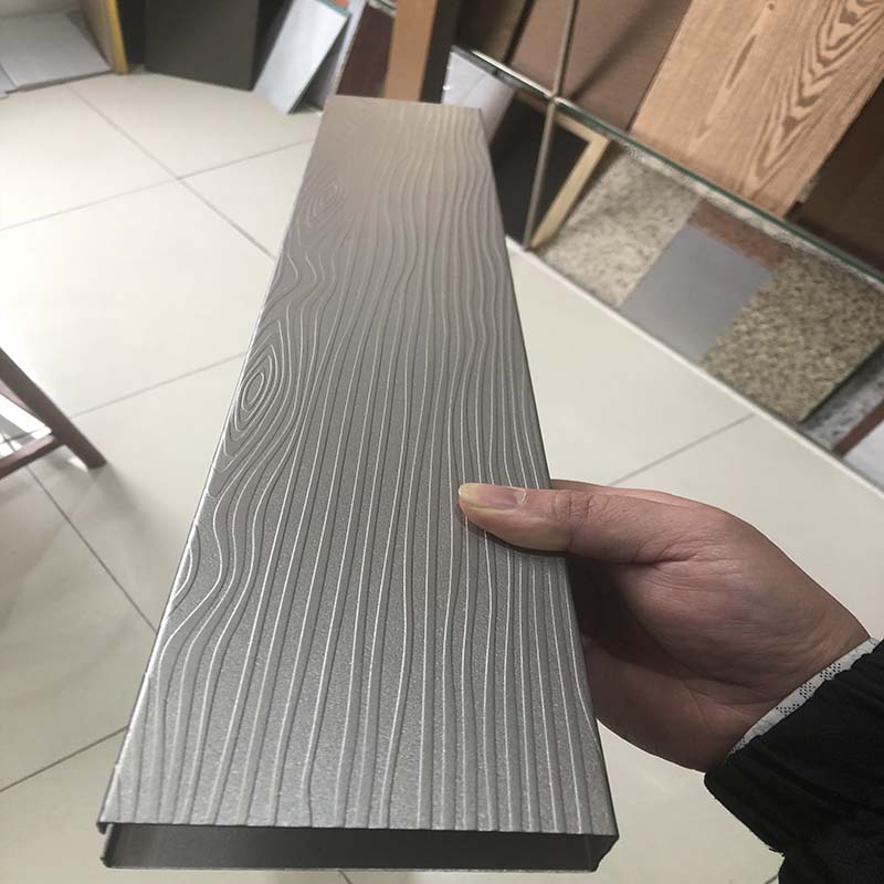 广东U型木纹铝方通 铝方通厂家直销 铝方通价格图片