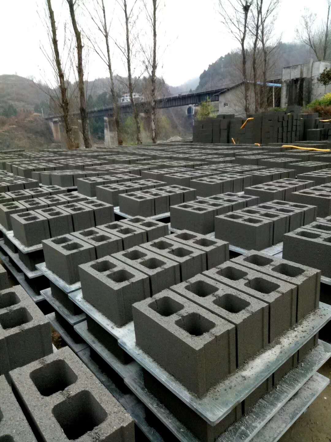 湖南免烧砖PVC托板厂家，定制，批发