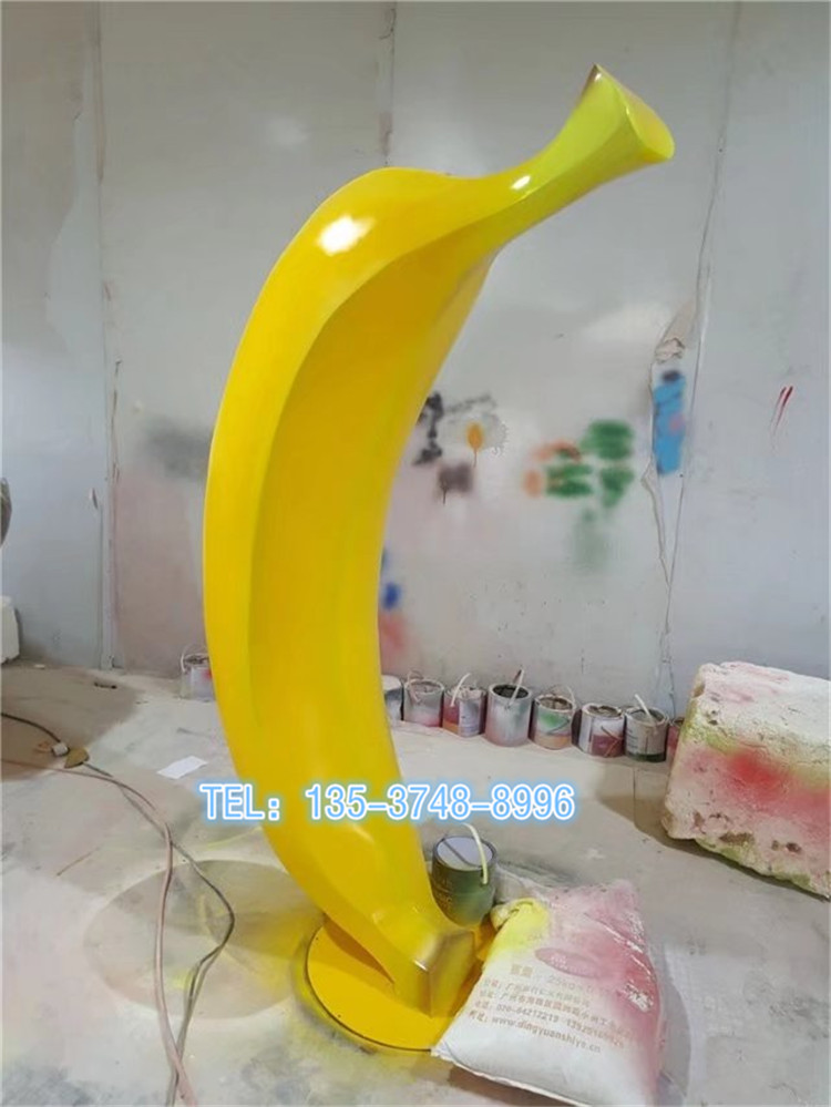 农场主题IP摆件定制玻璃钢香蕉水果模型雕塑价格图片