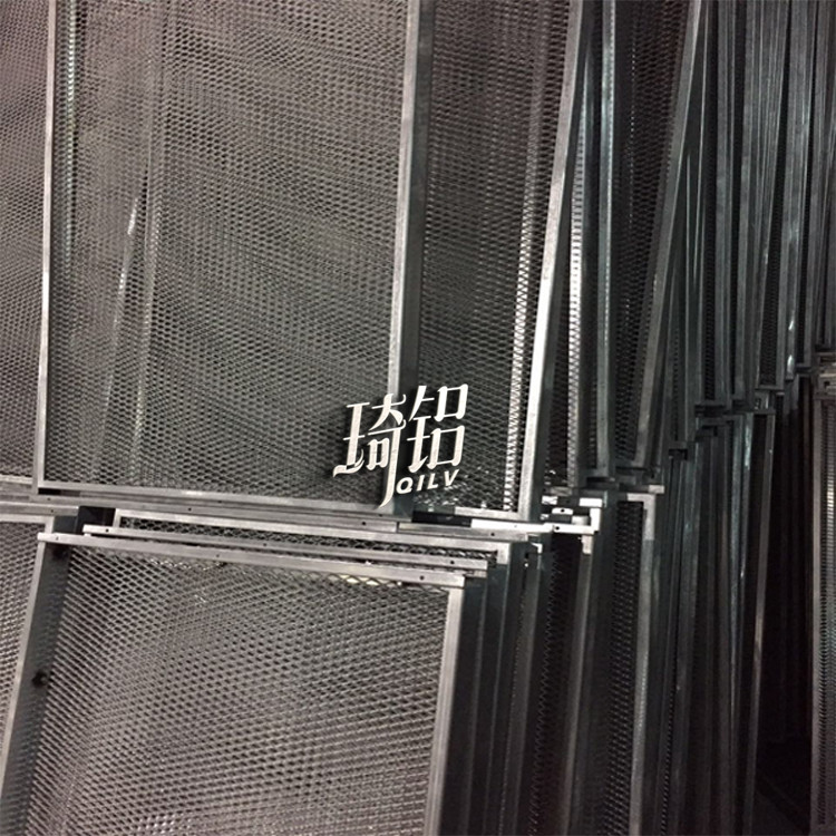金属拉网板厂家  铝拉网天花  拉网铝单板  拉网板材料规格  拉网板批发