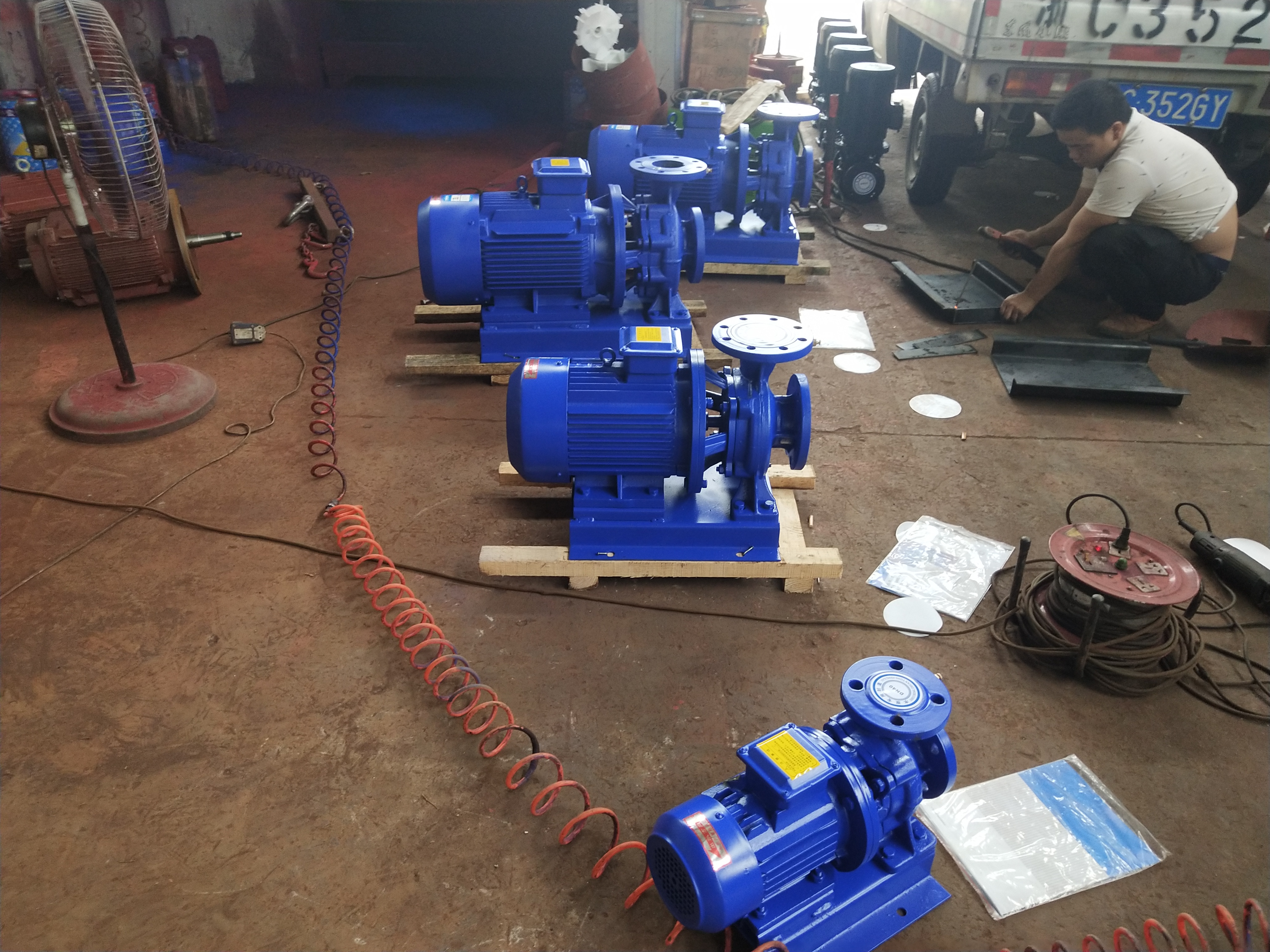 IRW卧式离心泵 循环泵 立式离心泵 IsG立式单级泵 Isw单级离心泵 上海丙洋泵业制造