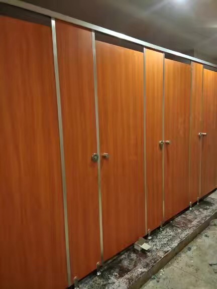 公共厕所隔断批发
