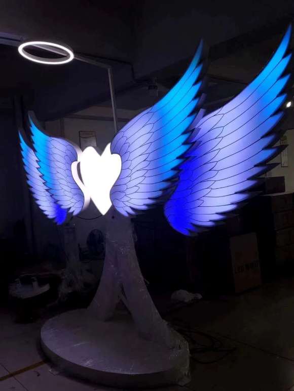 天使之翼 灯光羽翼 心形羽翼设备灯光租赁制作