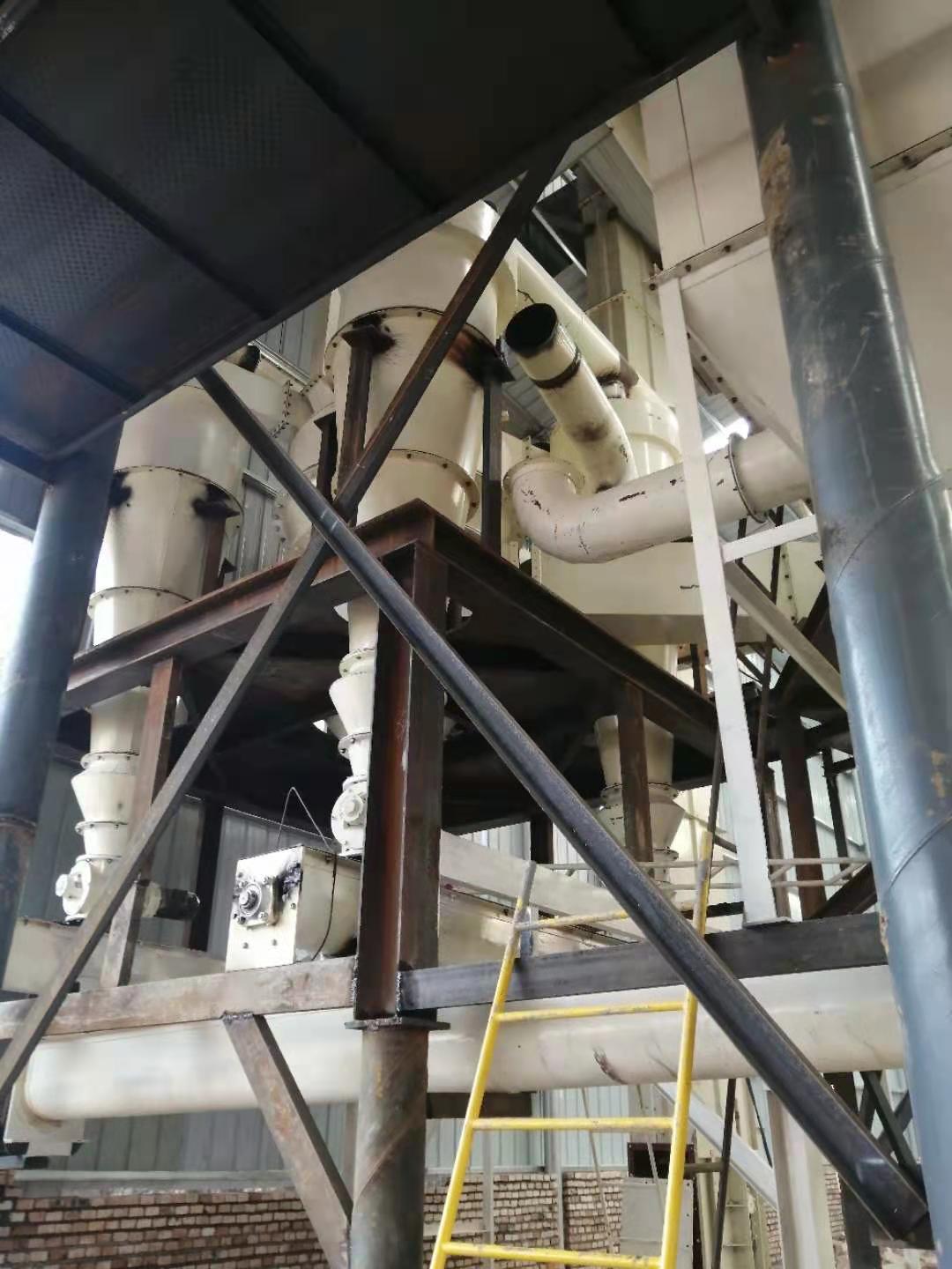 工业氢氧化钙生产工艺流程工作原理桂林恒达磨粉机雷蒙机矿山机械