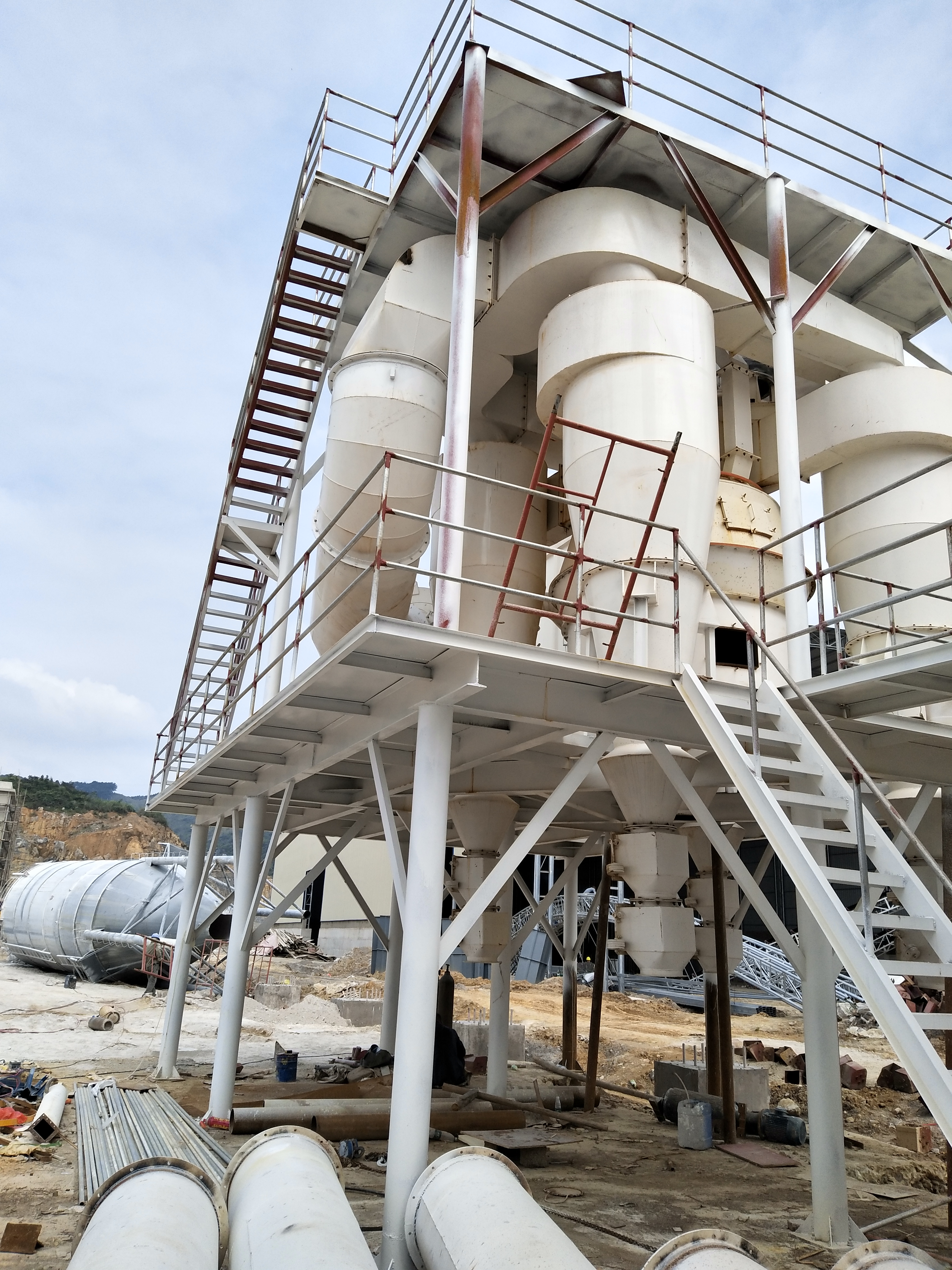 桂林恒达供应工业氢氧化钙生产设备用于工业环保污水处理烟气脱硫