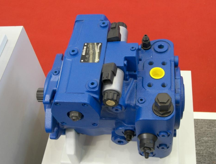 减速机PC200-6/7/8泵配件生产挖掘机挖机液压系统油泵